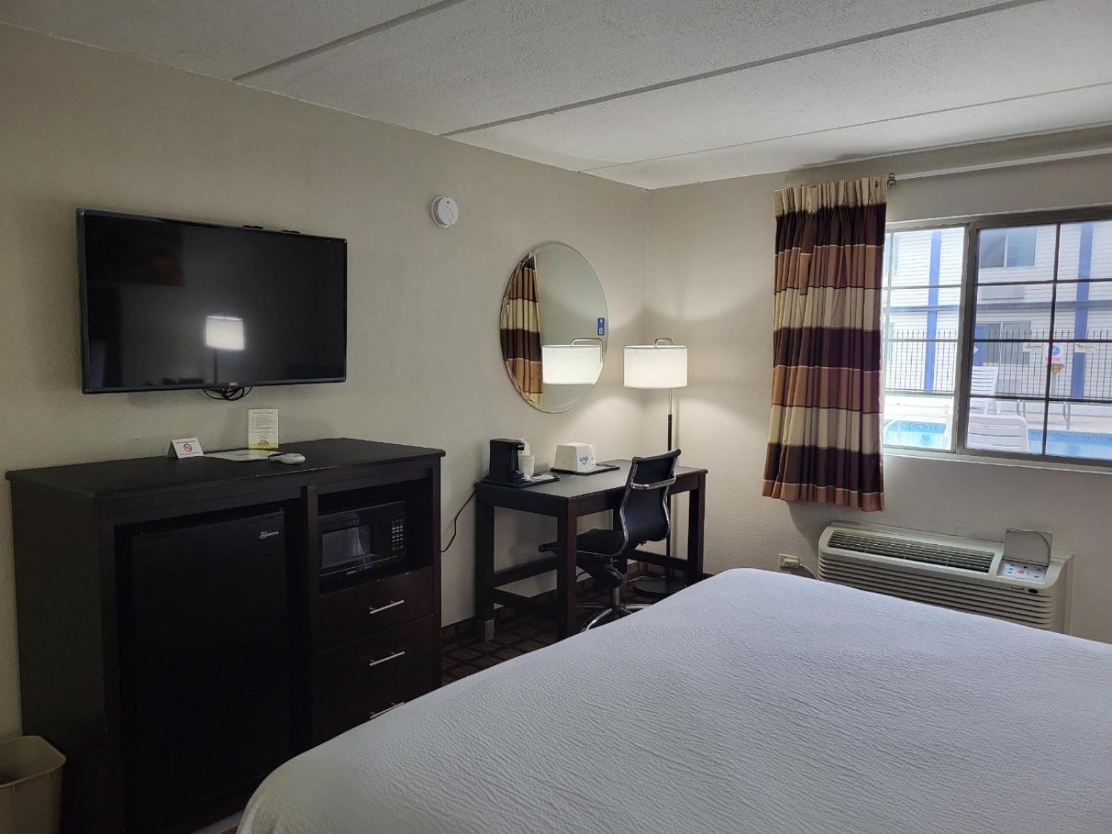 Days Inn & Suites By Wyndham Laredo Exterior foto